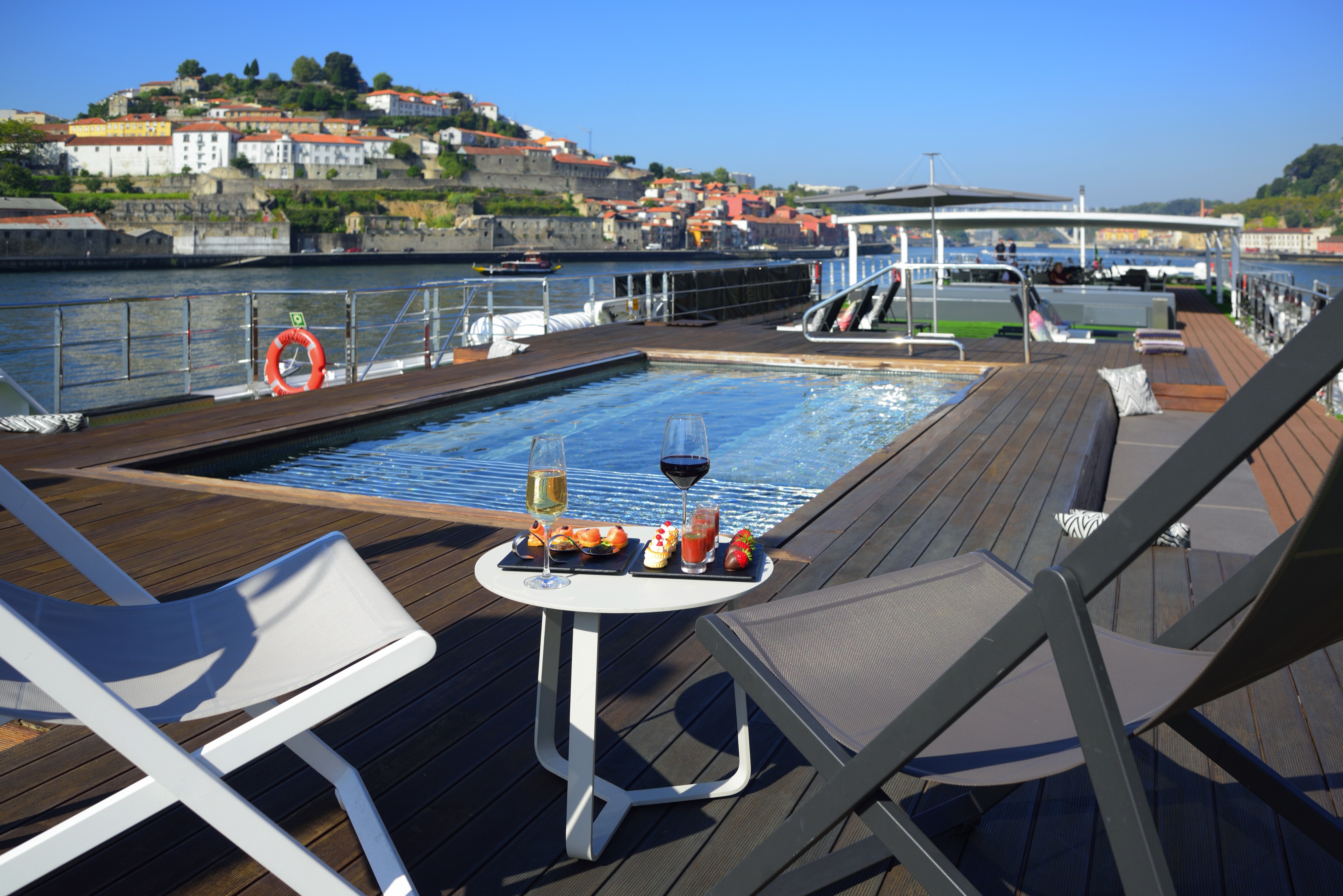 Scenic River Cruises, Scenic Azure Sun Deck Vitality Pool, Wine & Canapés 2